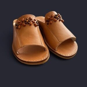 Women's Tan Leather Slide Sandals Size 6M